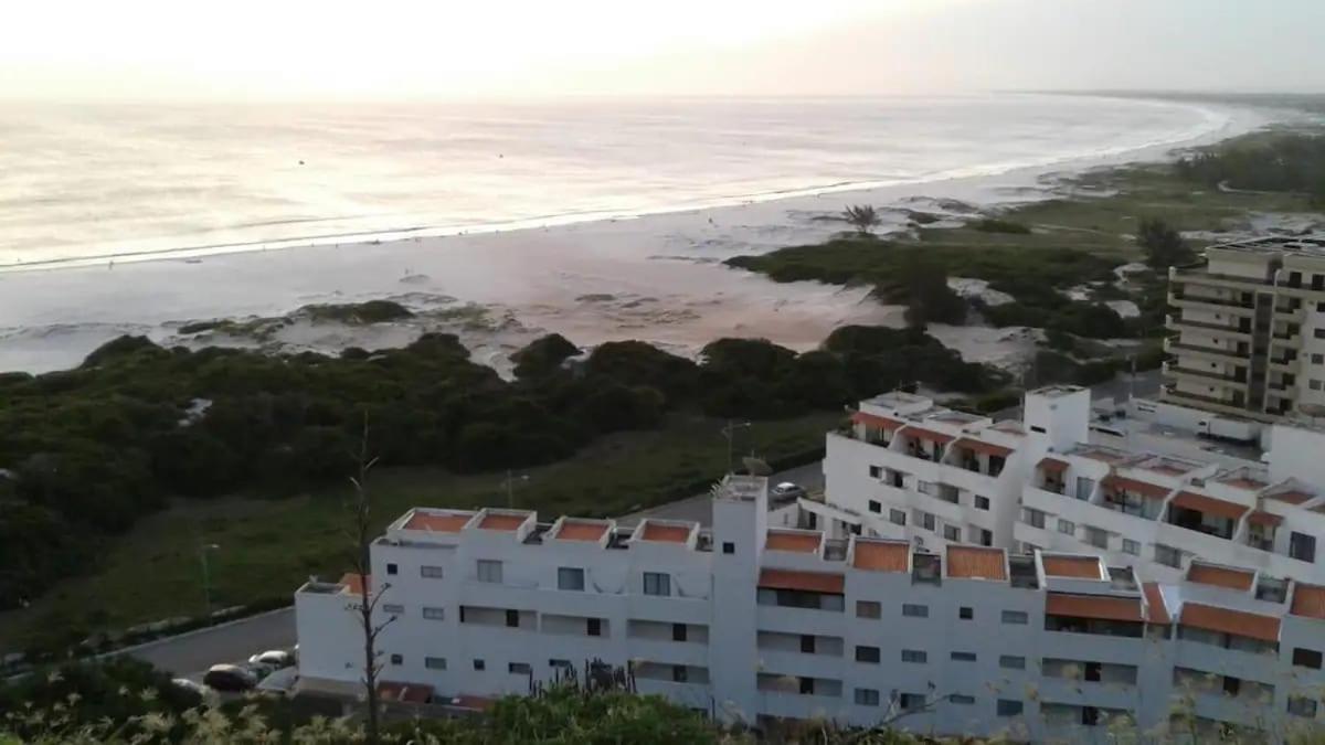 Apto Na Orla Da Praia Grande Com Piscina E Garagem Arraial do Cabo Exteriör bild